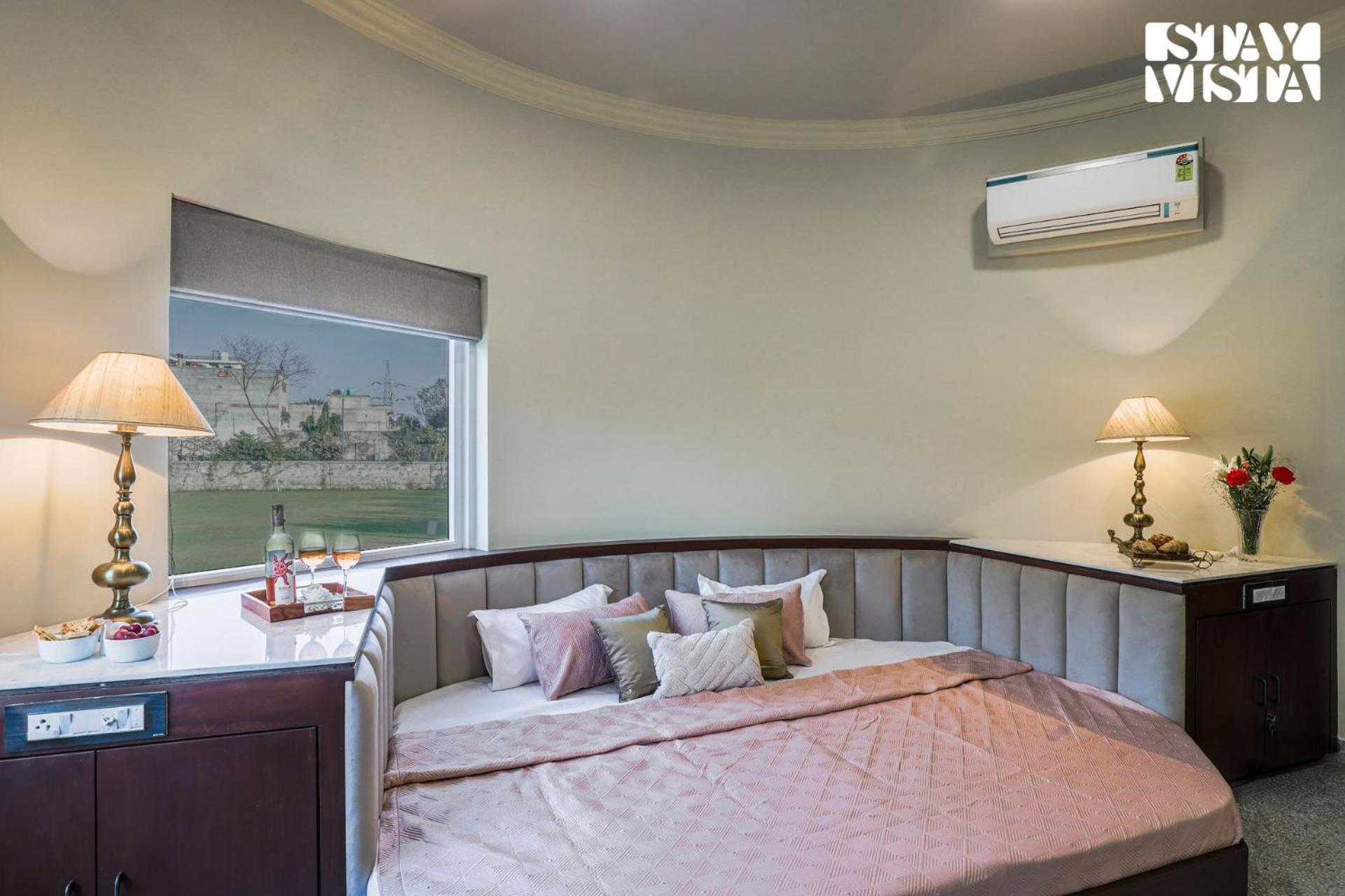 Stayvista'S Mystic Castle With Terrace, Swimming Pool, Lawn With Gazebo ジャイプール エクステリア 写真